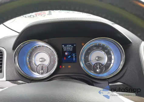 2013 Chrysler 300 Motown z USA, uszkodzony, nr VIN 2C3CCAAG6DH635395